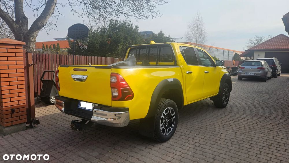 Toyota Hilux 2.8 D-4D Double Cab SR5 4x4 - 3
