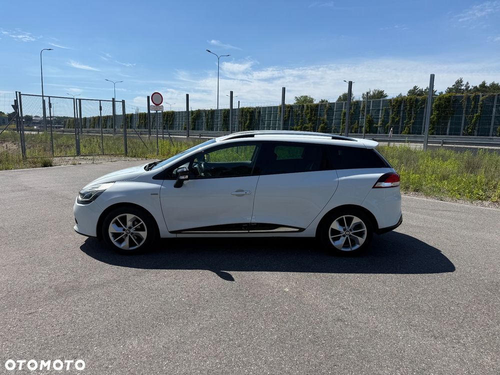 Renault Clio 1.2 16V 75 LIMITED - 4