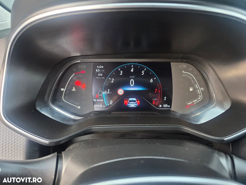 Renault Clio TCe 100 INTENS - 17