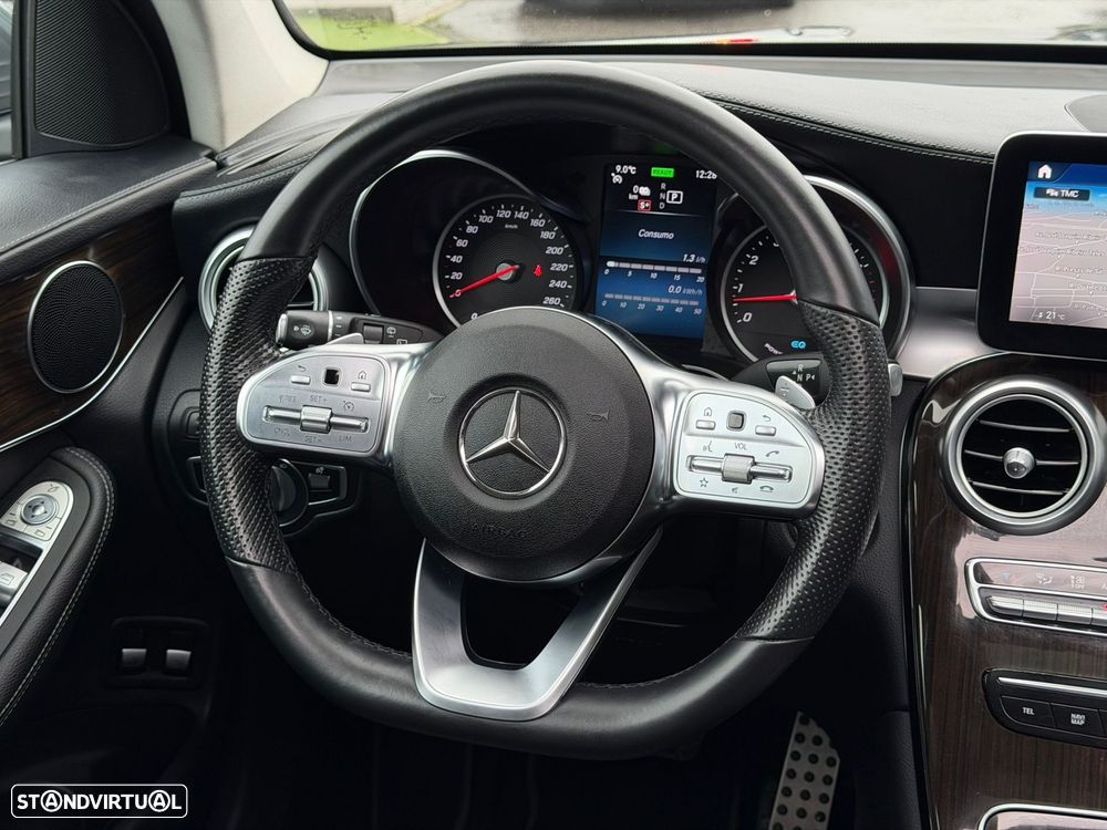Mercedes-Benz GLC 300 e 4Matic - 29