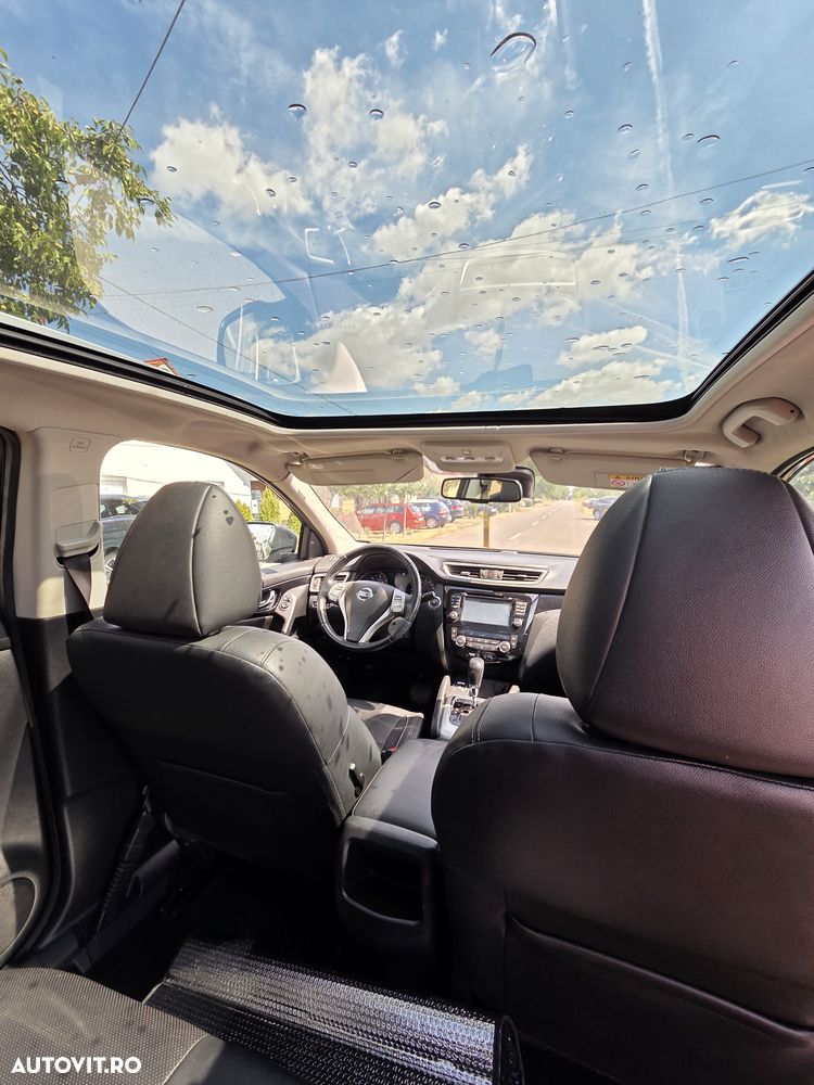 Nissan Qashqai 1.6 DCI Start/Stop X-TRONIC Tekna - 18