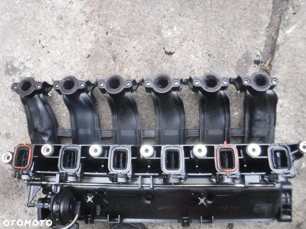 BMW E60 E61 2.5 D 3.0d 3.0 2.5d  kolektor ssacy klapy - 2