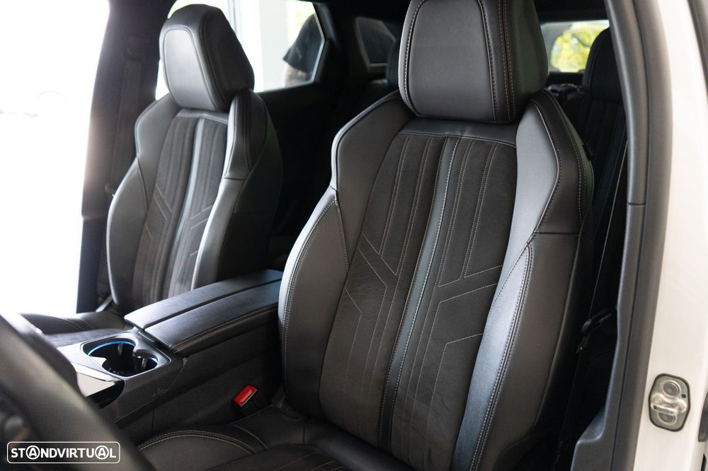 Peugeot 3008 1.6 Hybrid GT Pack e-EAT8 - 9