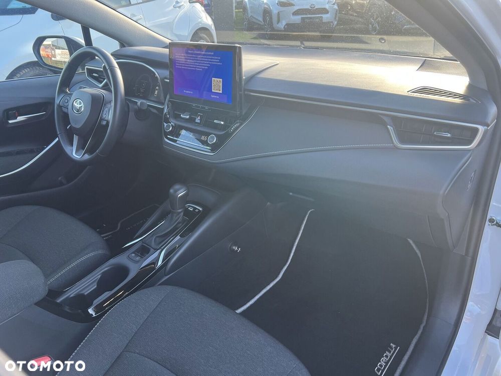 Toyota Corolla 1.8 Hybrid Comfort - 18
