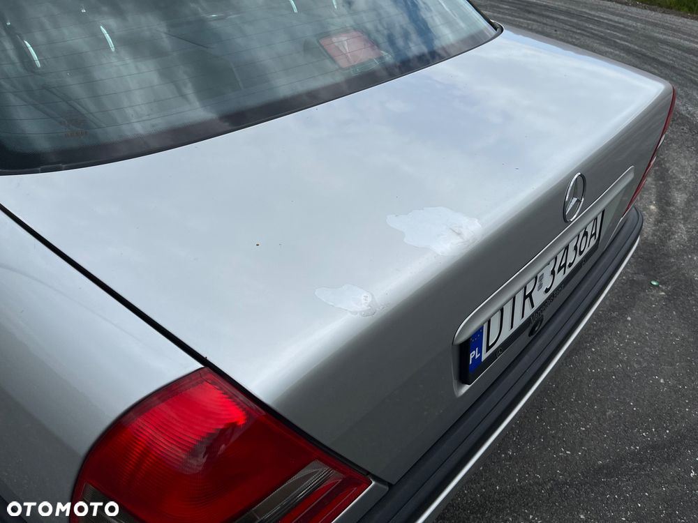 Mercedes-Benz Klasa C 200 Classic - 35