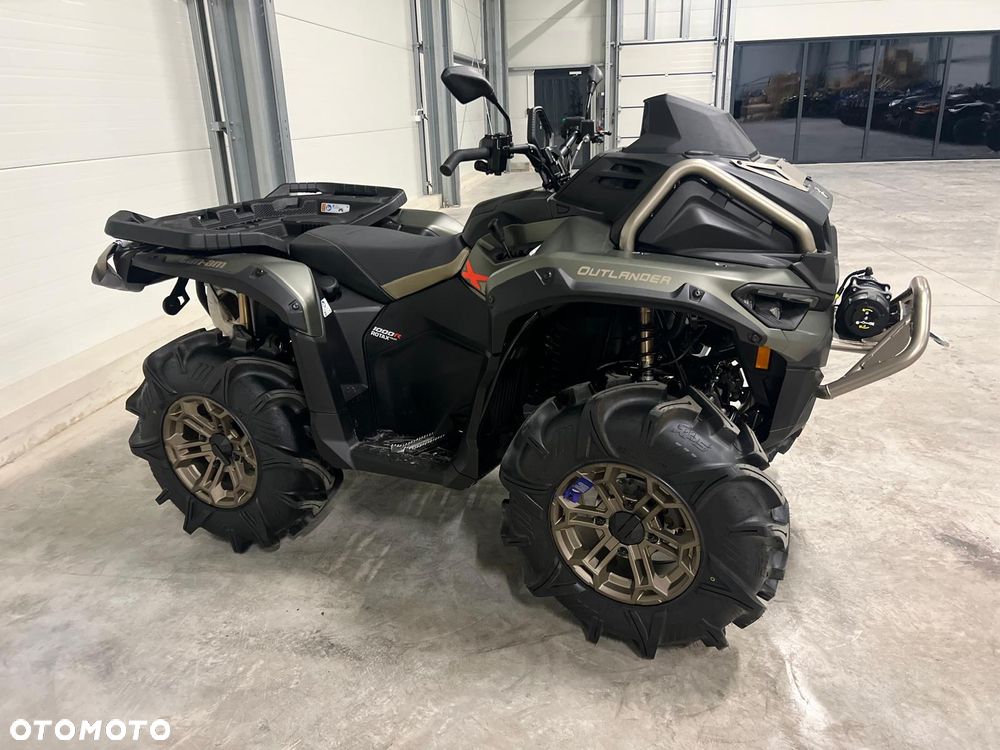 Can-Am Outlander - 9