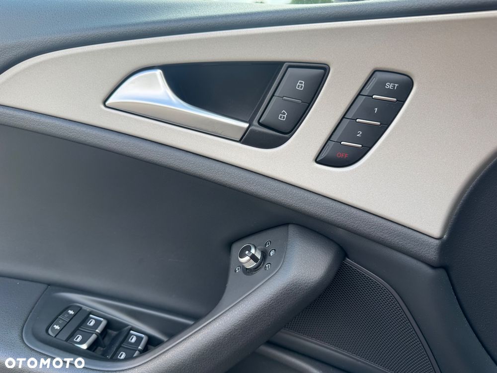 Audi A6 Allroad - 14