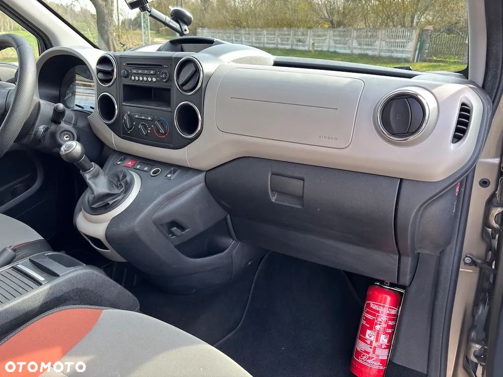Peugeot Partner 1.6 HDi Active - 11