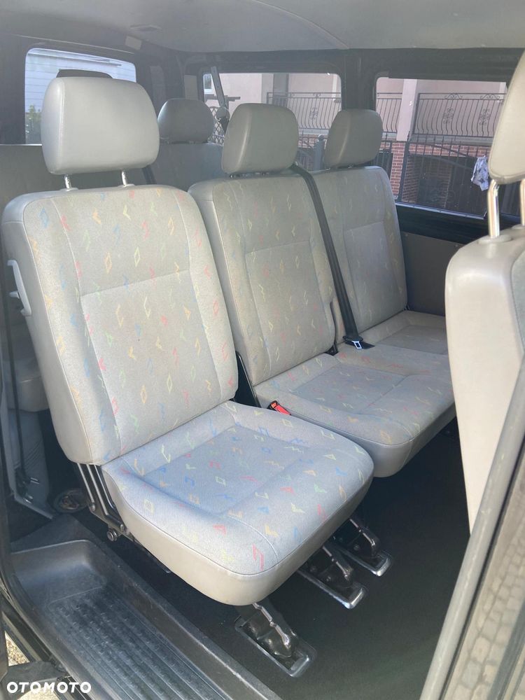 Volkswagen Transporter - 14