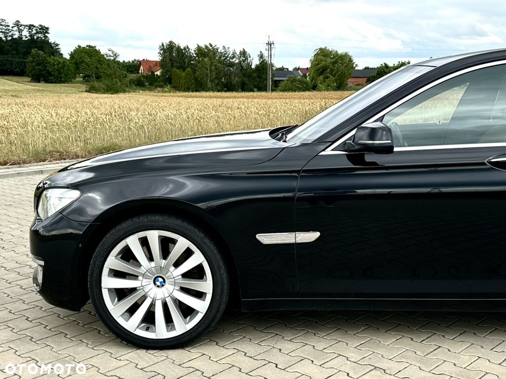 BMW Seria 7 750d xDrive - 11