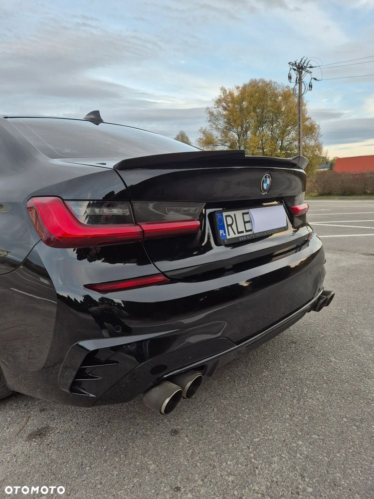 BMW Seria 3 318d M Sport - 21