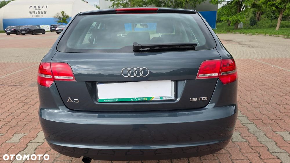 Audi A3 Sportback 1.6 TDI DPF Ambition - 6