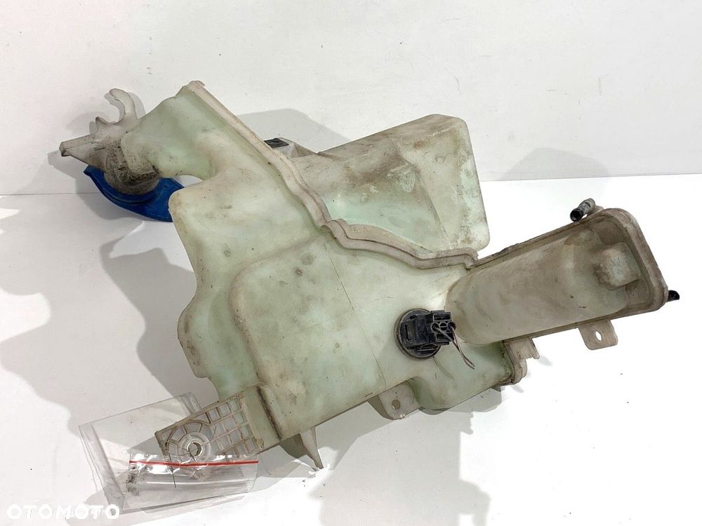 ZBIORNIK SPRYSKIWACZY  VW PASSAT B6 Variant (3C5) 2005 - 2011 2.0 TDI 103 kW [140 KM] olej napędowy - 3