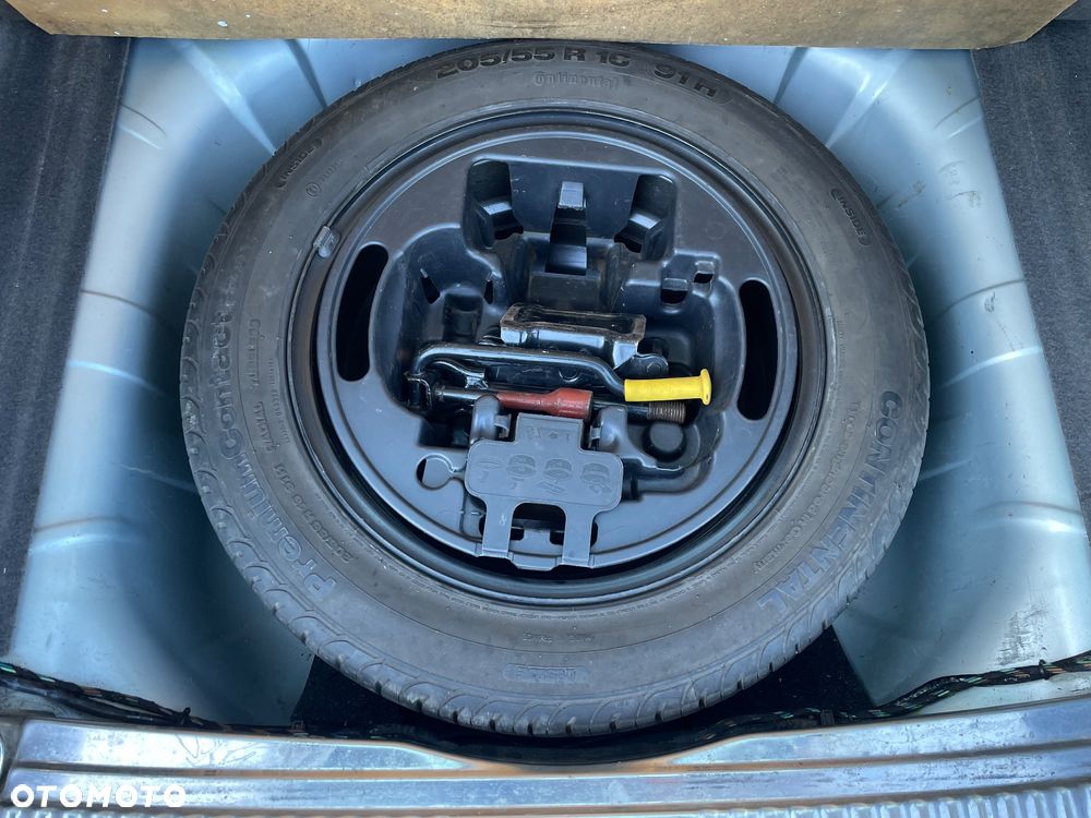 Renault Laguna 1.9 dCi Pack Dynamique - 15