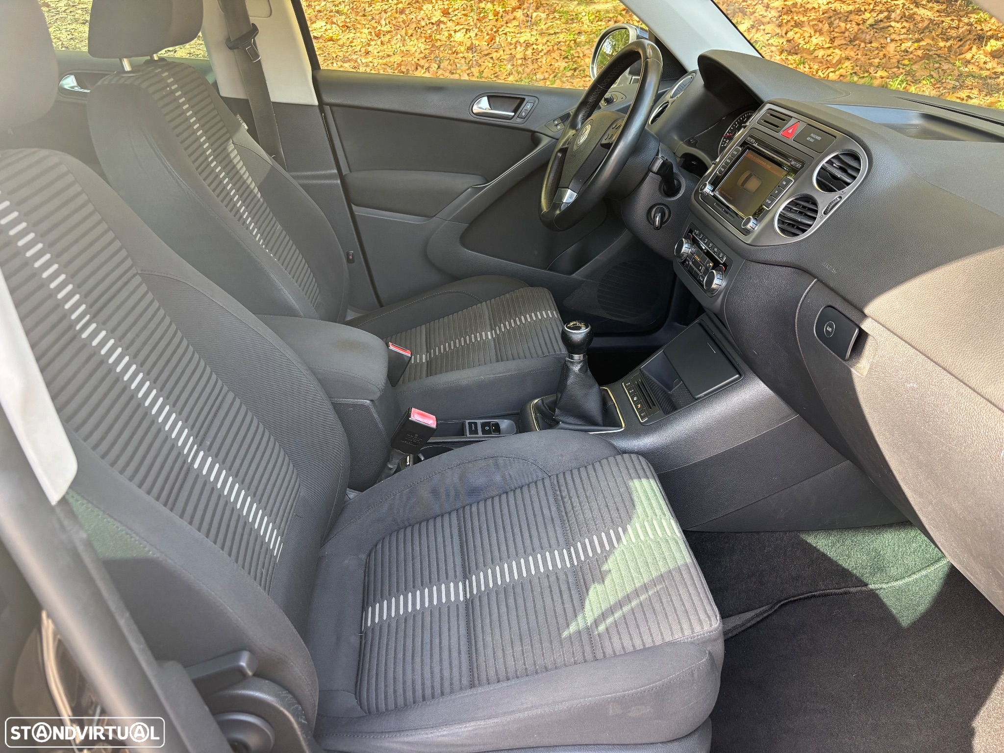 VW Tiguan 1.4 TSI Trend BlueMotion - 9