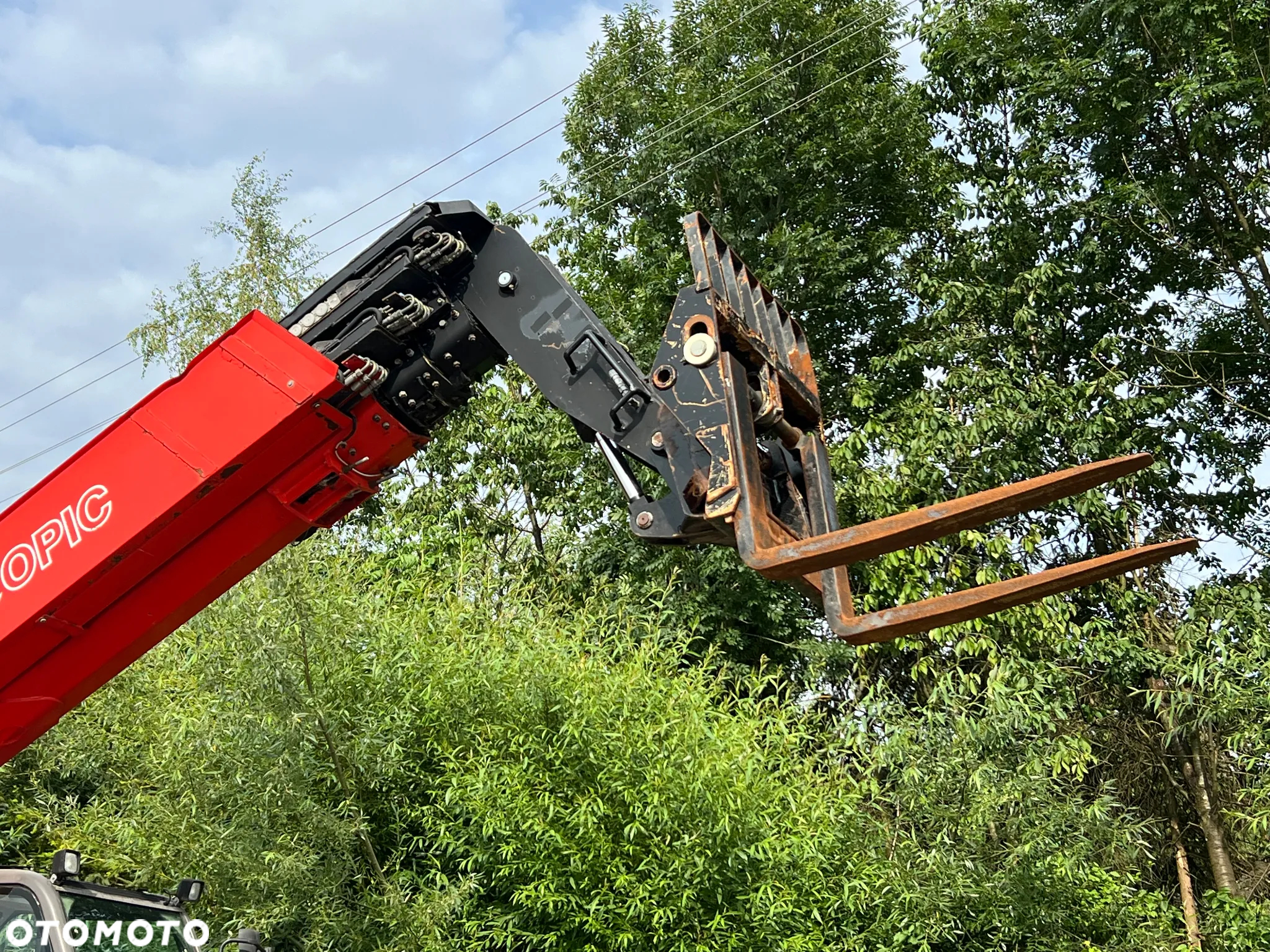 Manitou ŁADOWARKA TELESKOPOWA MANITOU MRT 2150 STAN IDEALNY - 4