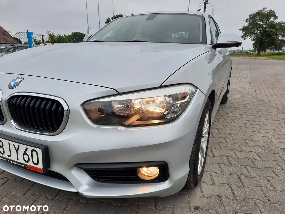 BMW Seria 1 118i - 12