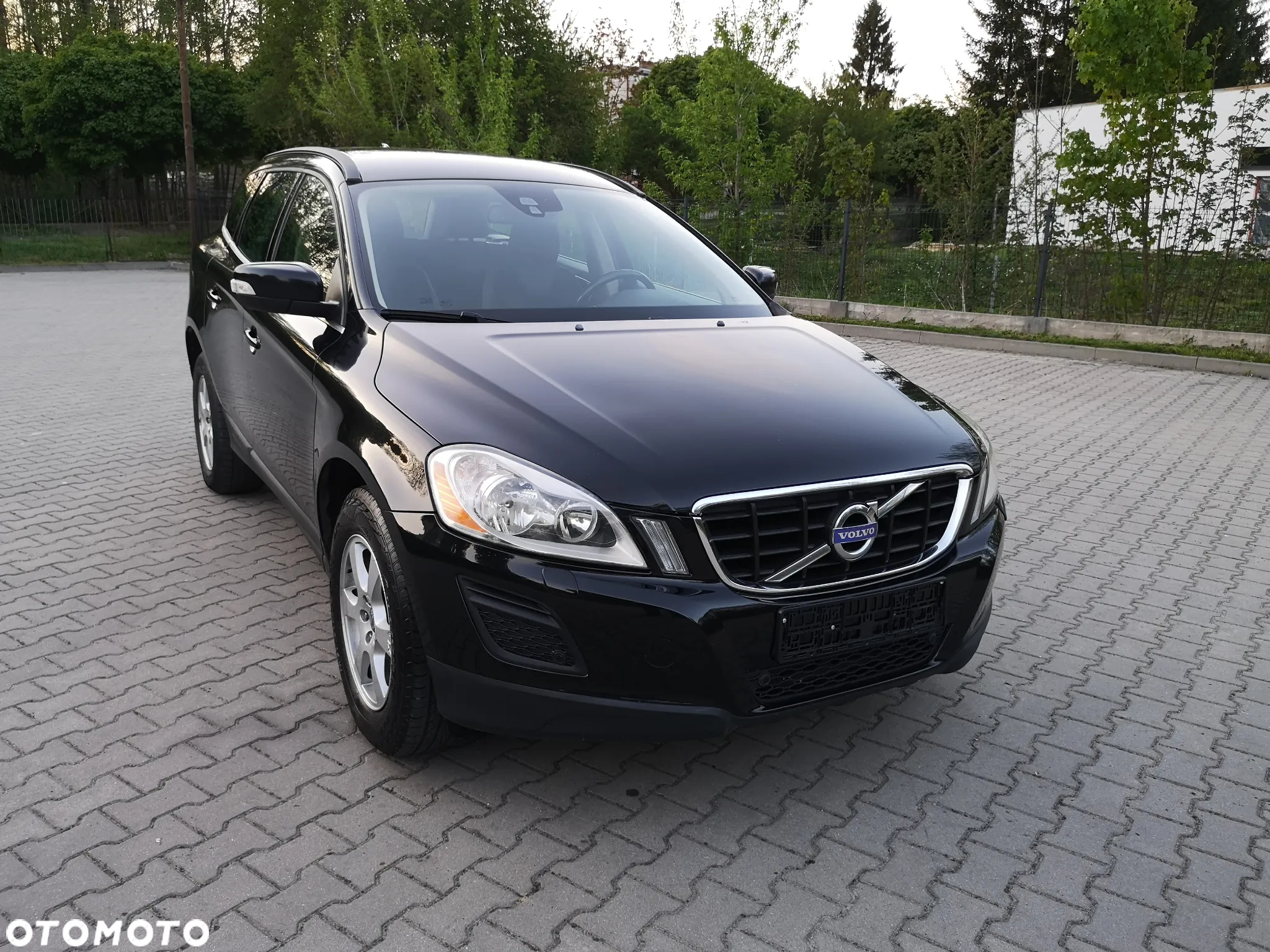 Volvo XC 60 D3 AWD Momentum - 25