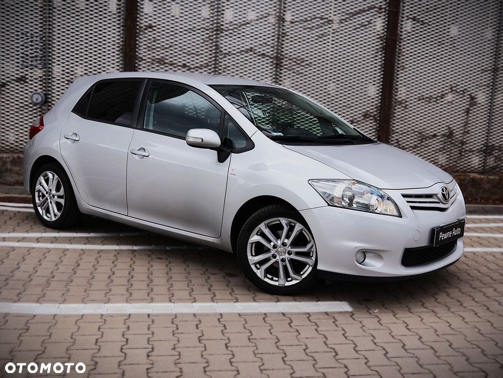 Toyota Auris 1.6 Dynamic - 8