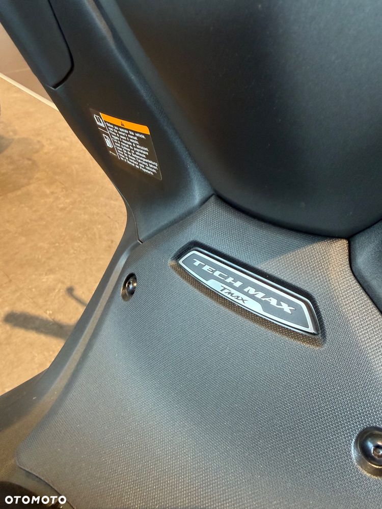 Yamaha Tmax - 6