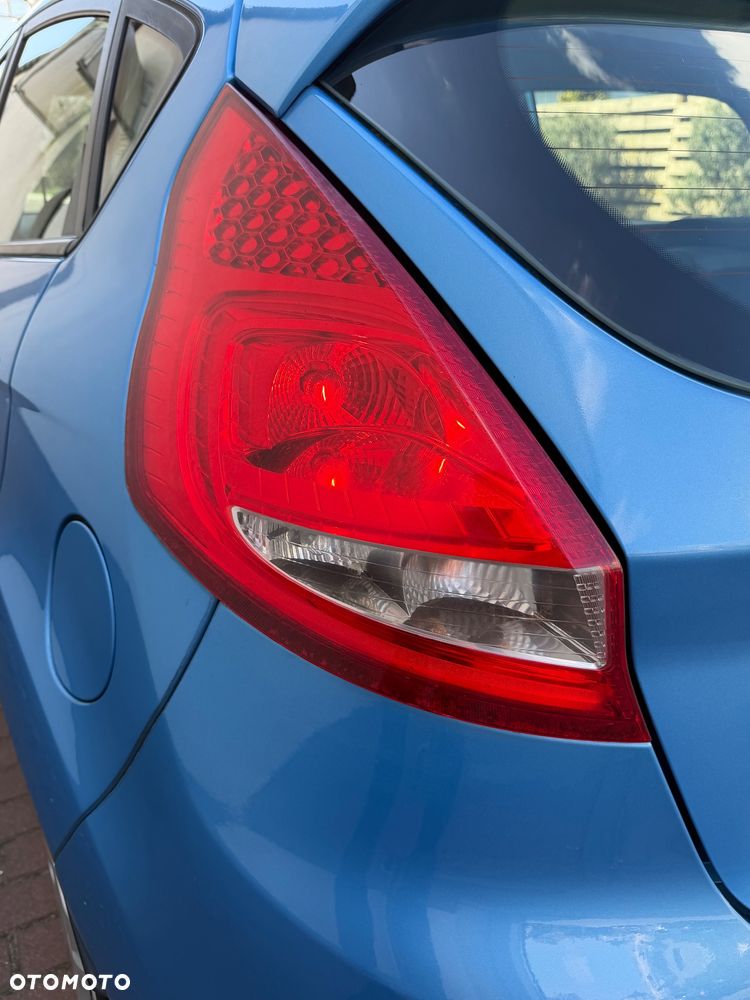 Ford Fiesta 1.25 Trend - 18