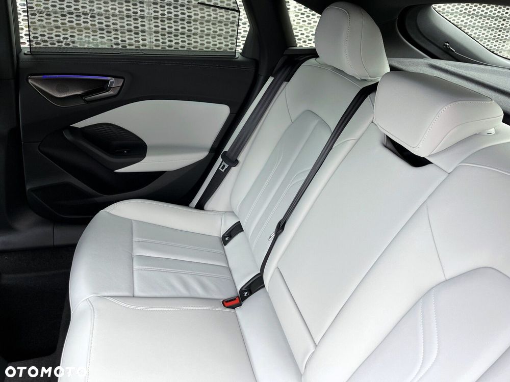Audi A5 Limousine - 25