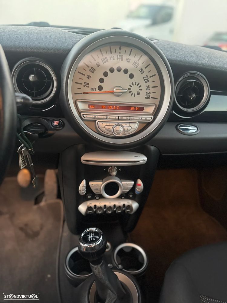 MINI 3 Portas Cooper - 15