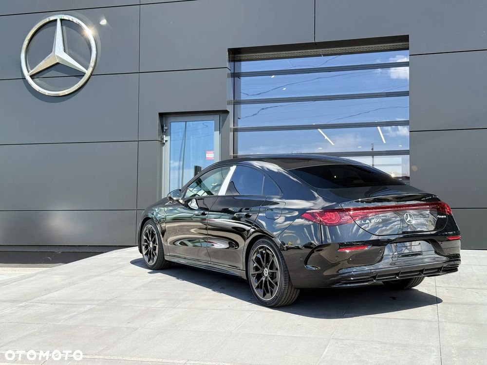 Mercedes-Benz CLA - 5