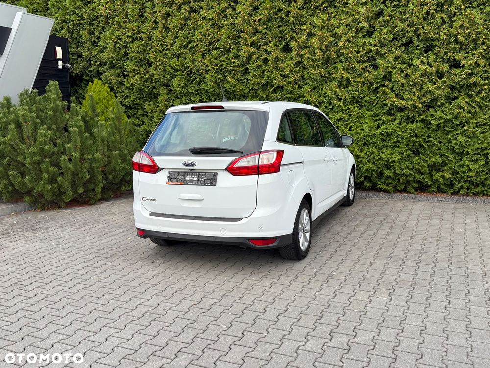 Ford Grand C-MAX - 4