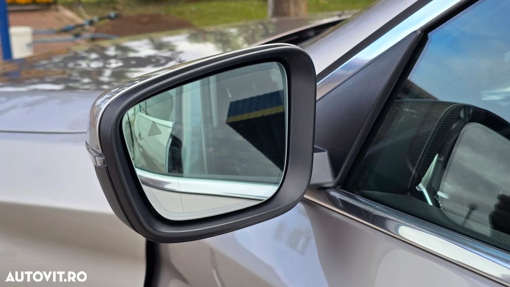 BMW Seria 5 520i AT - 16