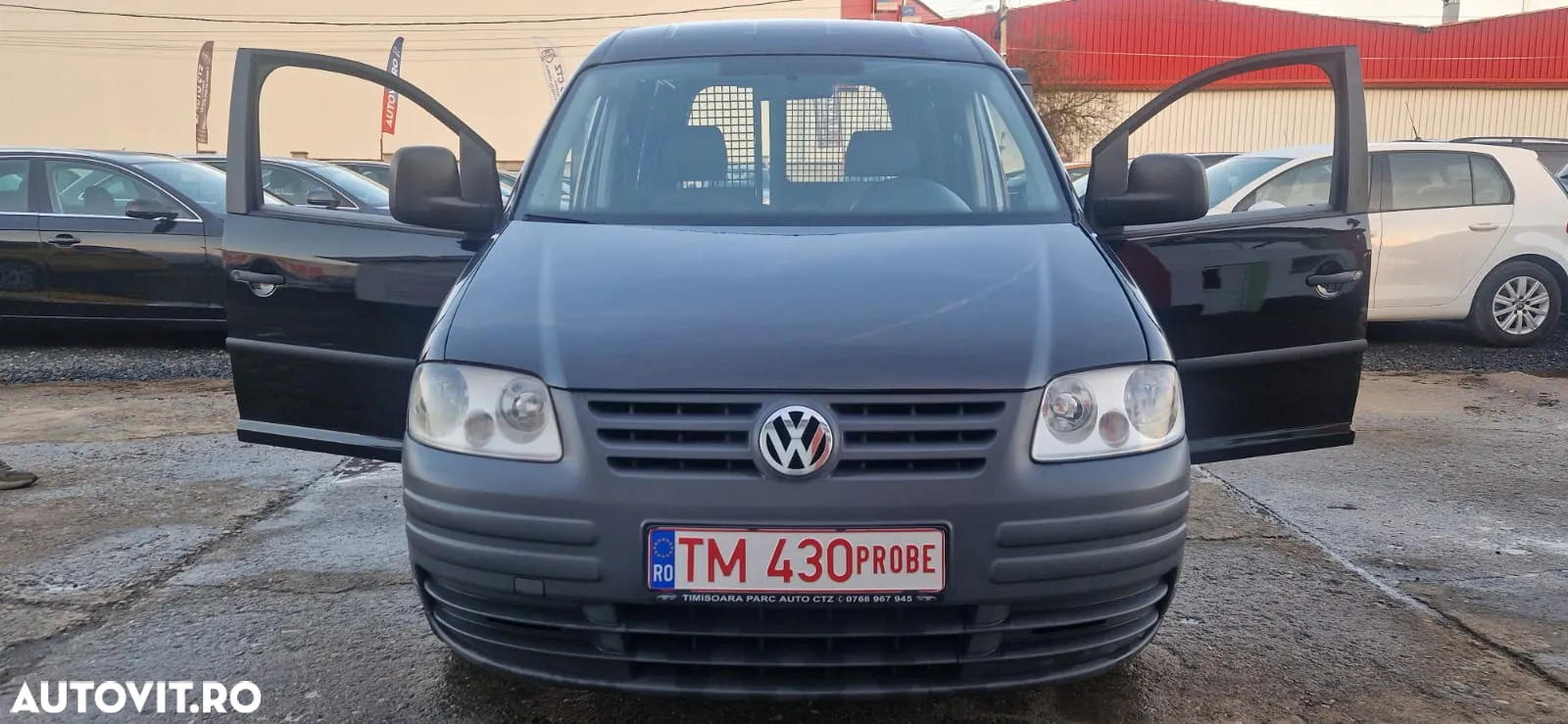 Volkswagen Caddy - 23