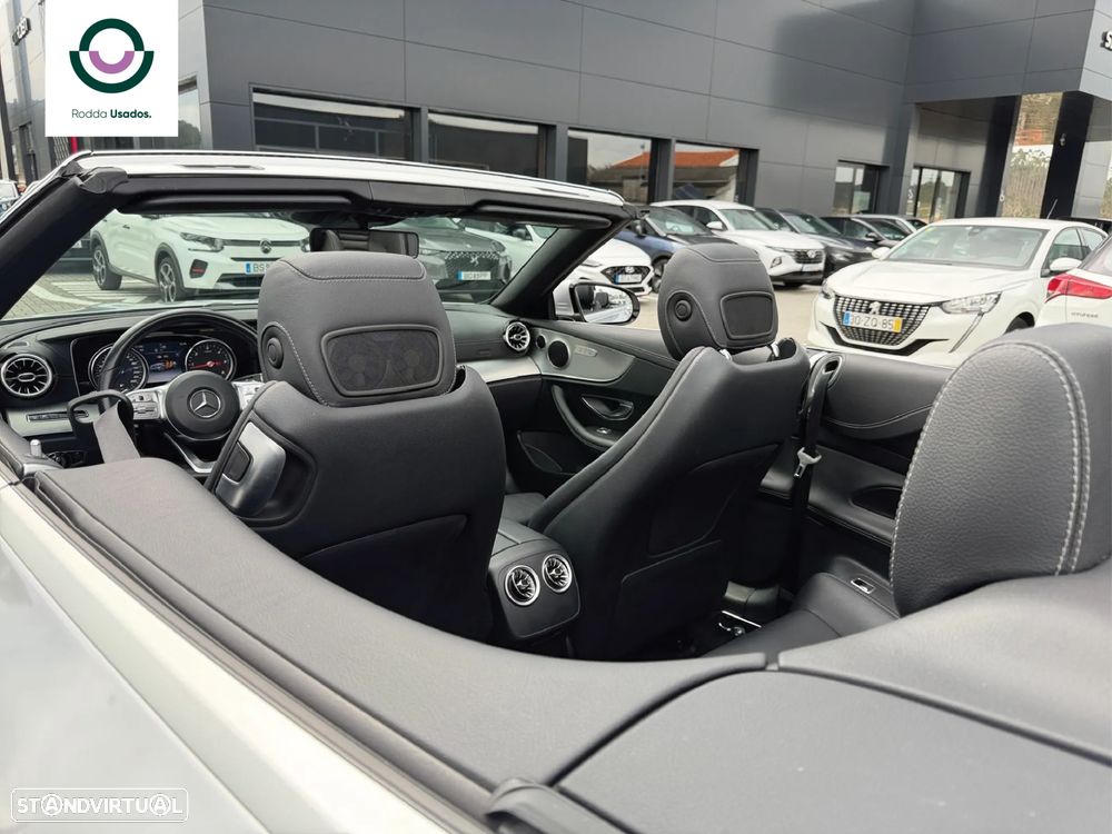 Mercedes-Benz E 220 d AMG Line - 12