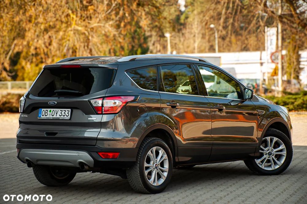 Ford Kuga 1.5 EcoBoost 2x4 Cool & Connect - 22