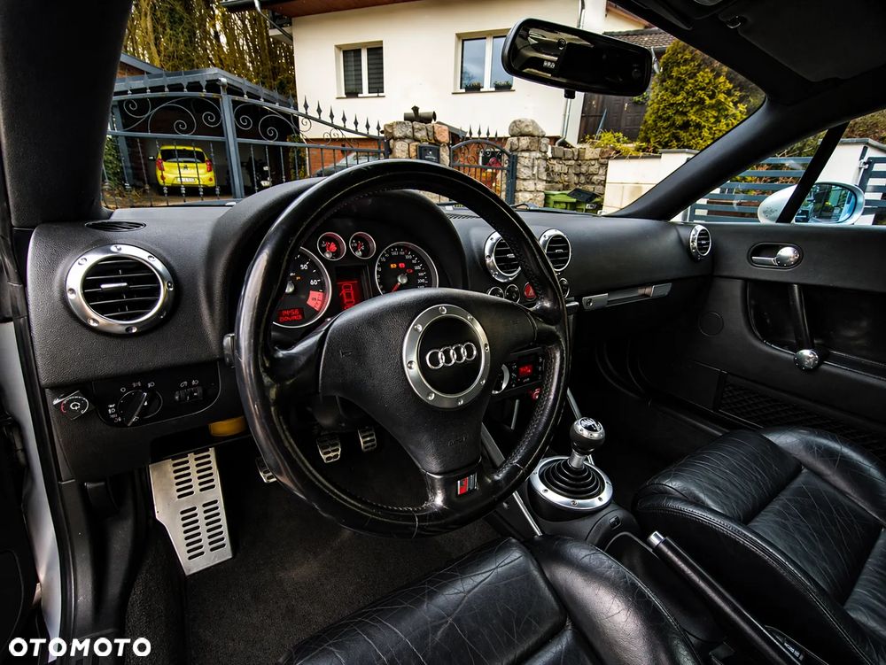 Audi TT Coupé 1.8 T - 2