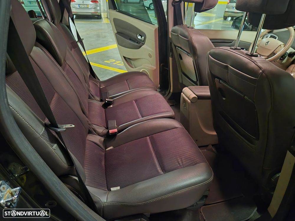Renault Grand Scénic 1.5 dCi Luxe 7L - 28
