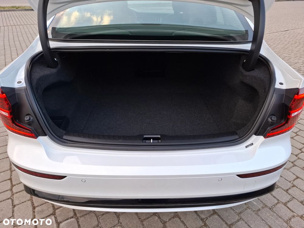 Volvo S60 B5 B AWD Ultimate Dark - 8