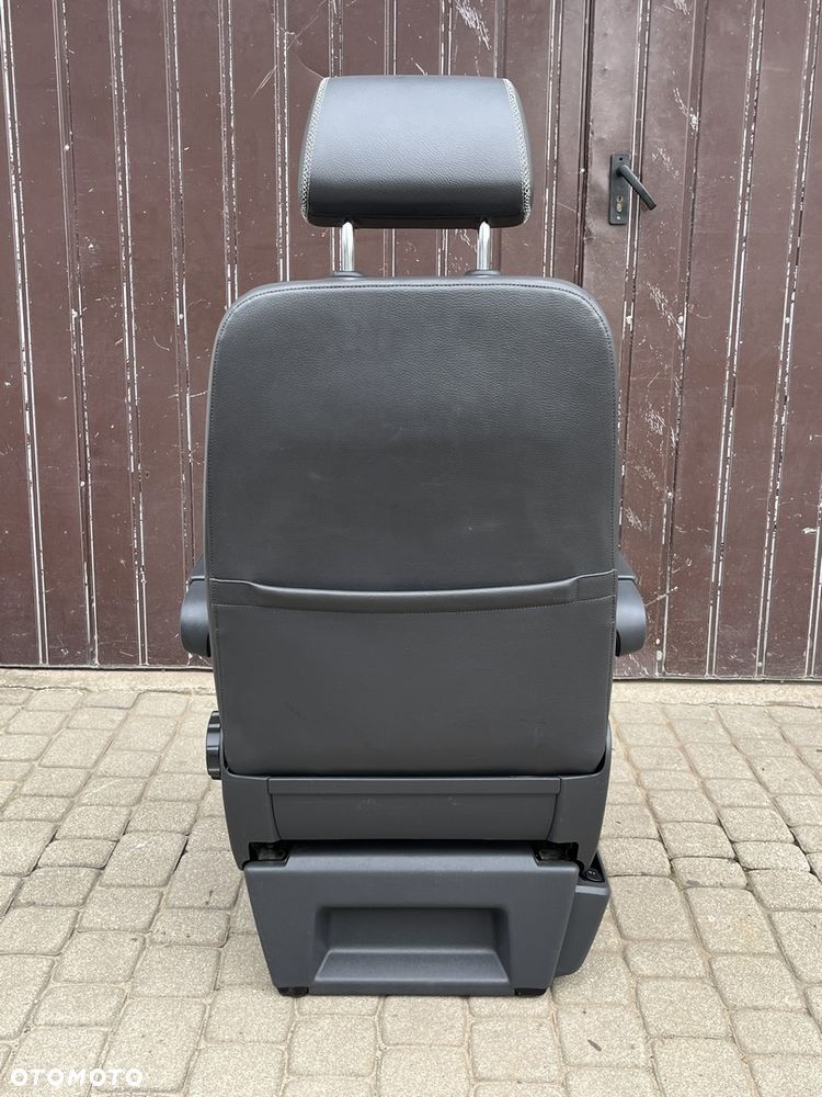 FOTEL LEWY KIEROWCY PRAWY PASAŻERA JEDYNKA PRZÓD PRZEDNI SKÓRA ANTRACYT TEAK VW T5 LIFT T6 CARAVELLE MULTIVAN PAN AMERICANA TRANSPORTER EU - 10