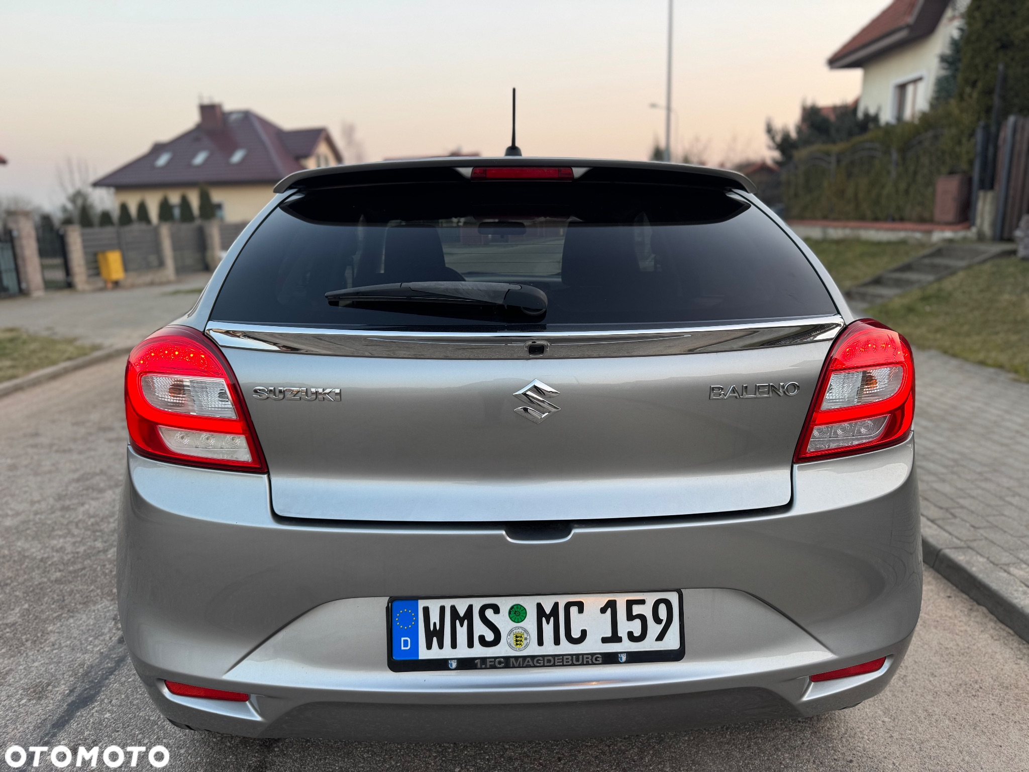 Suzuki Baleno 1.0 T Premium Plus - 14