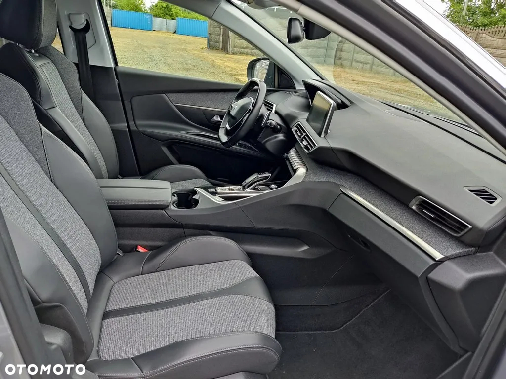 Peugeot 5008 1.5 BlueHDI Allure S&S EAT8 - 3