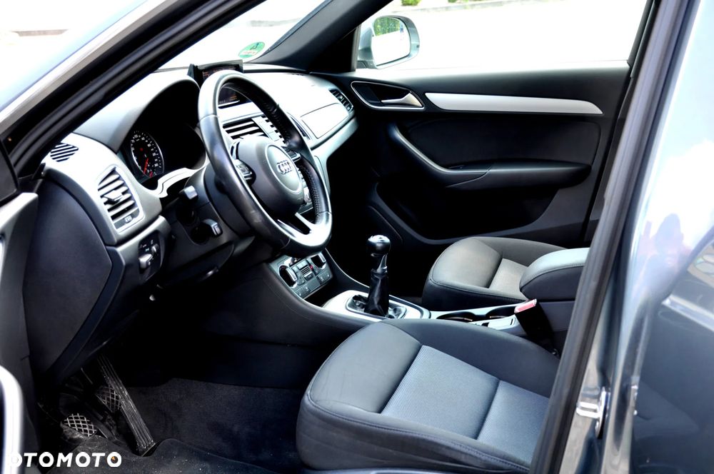 Audi Q3 2.0 TDI Design - 26