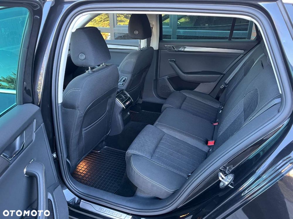 Skoda Superb 2.0 TDI Ambition DSG - 21