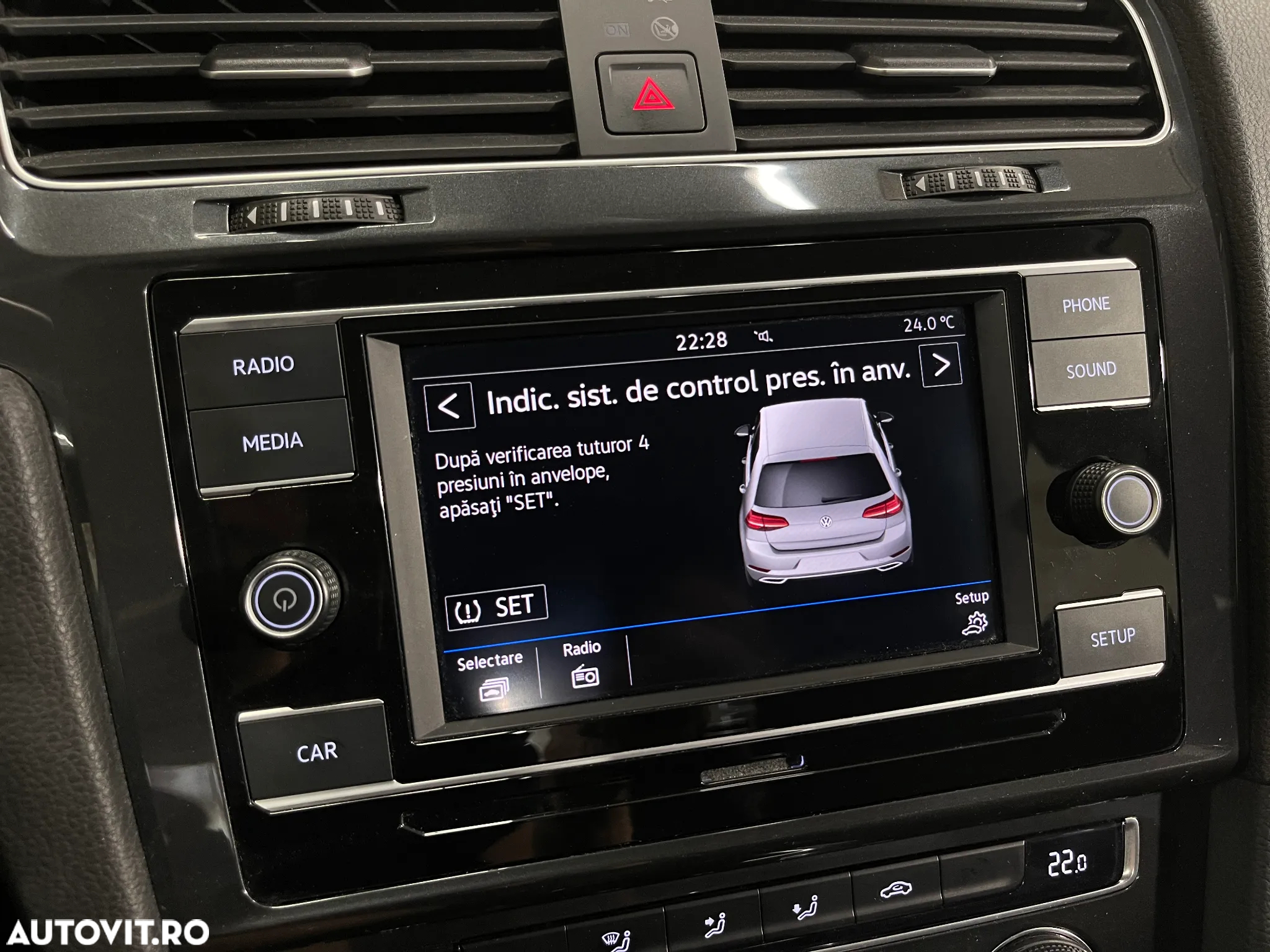 Volkswagen Golf 1.6 TDI Trendline - 17