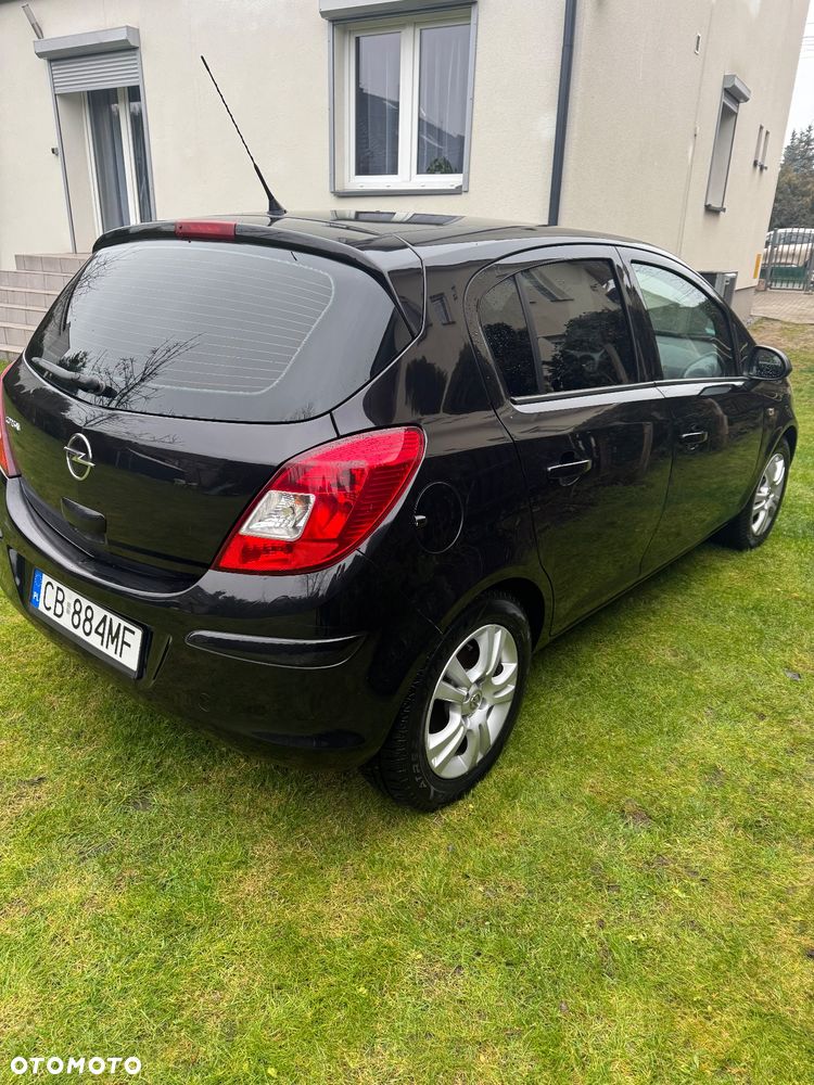 Opel Corsa 1.2 16V Enjoy - 10