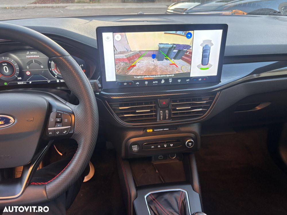 Ford Focus 1.0 EcoBoost 6MT MHEV ST-Line X - 20