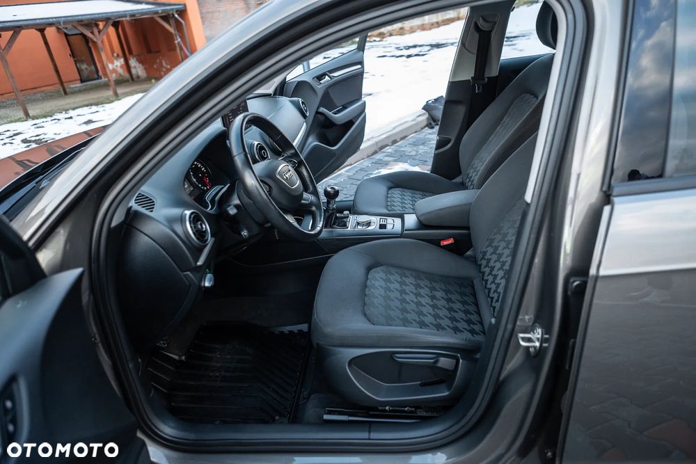 Audi A3 Sportback - 26