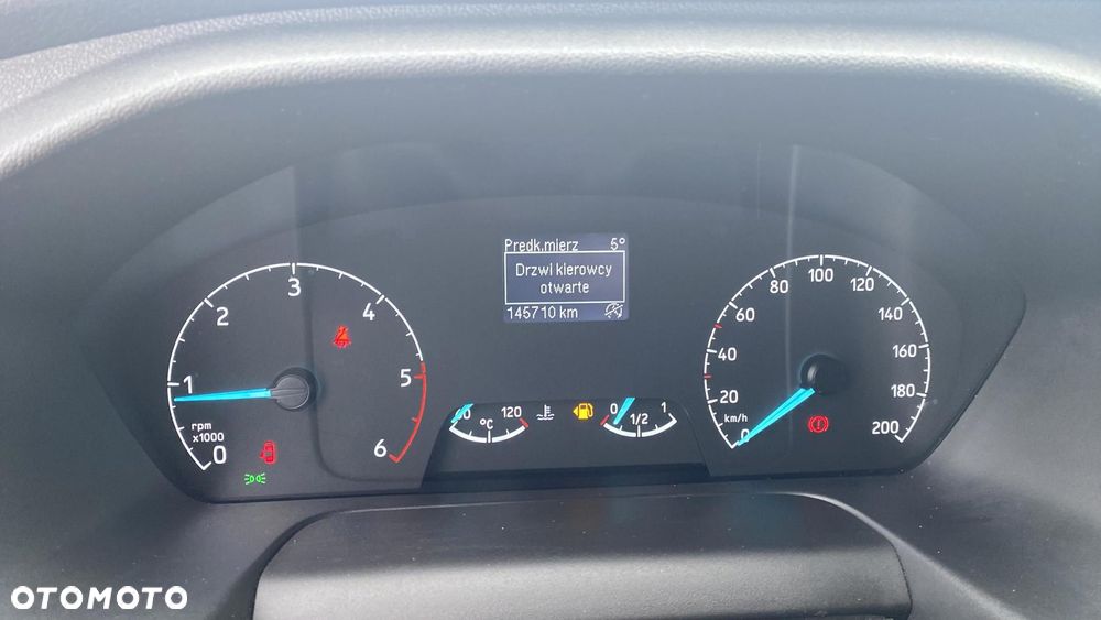 Ford Transit Custom - 16