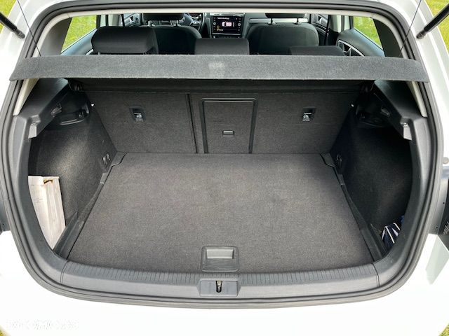 Volkswagen Golf - 14