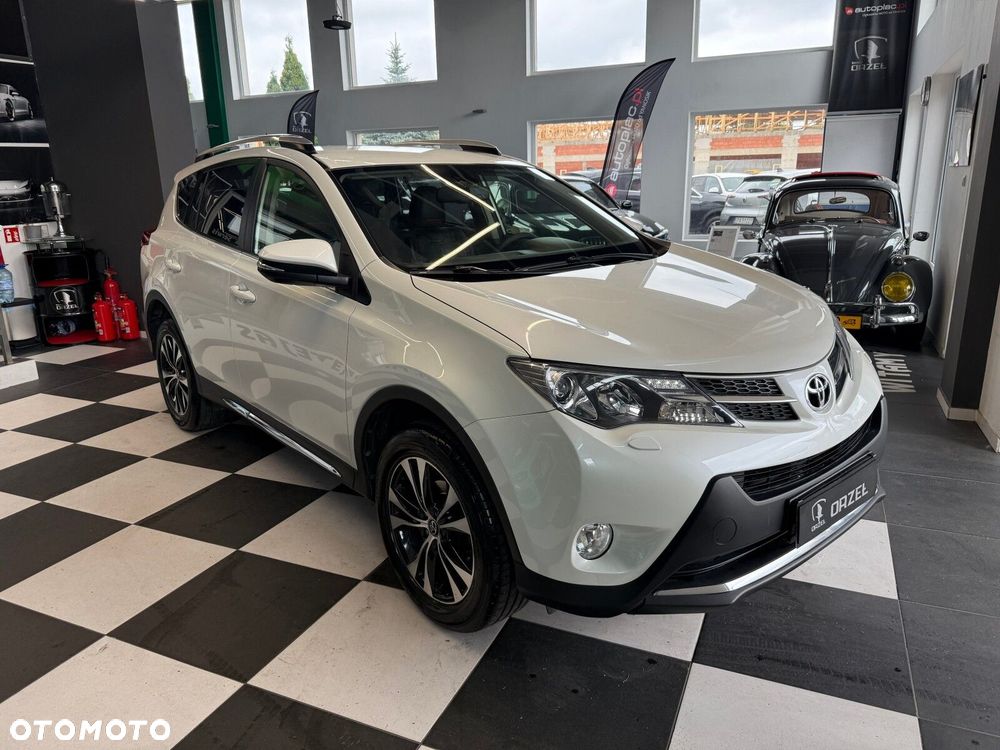 Toyota RAV4 - 3
