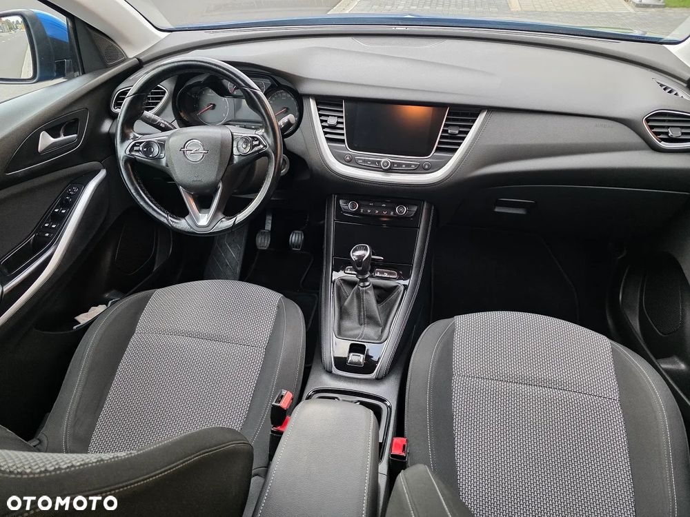 Opel Grandland X 1.2 T GPF Edition Business Pack S&S - 10