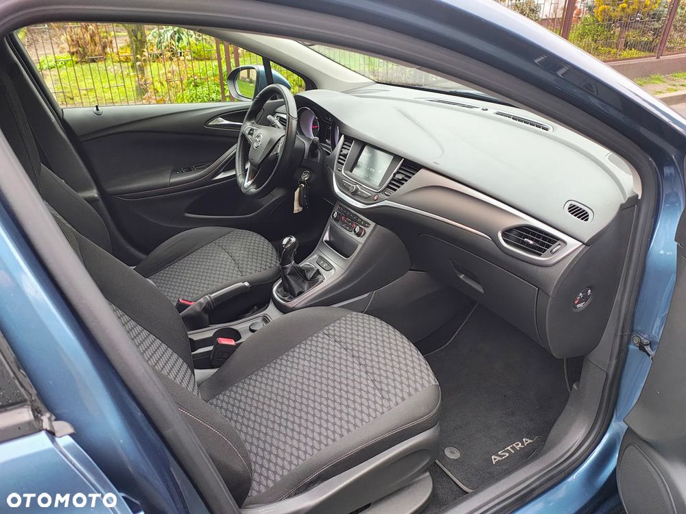 Opel Astra - 21